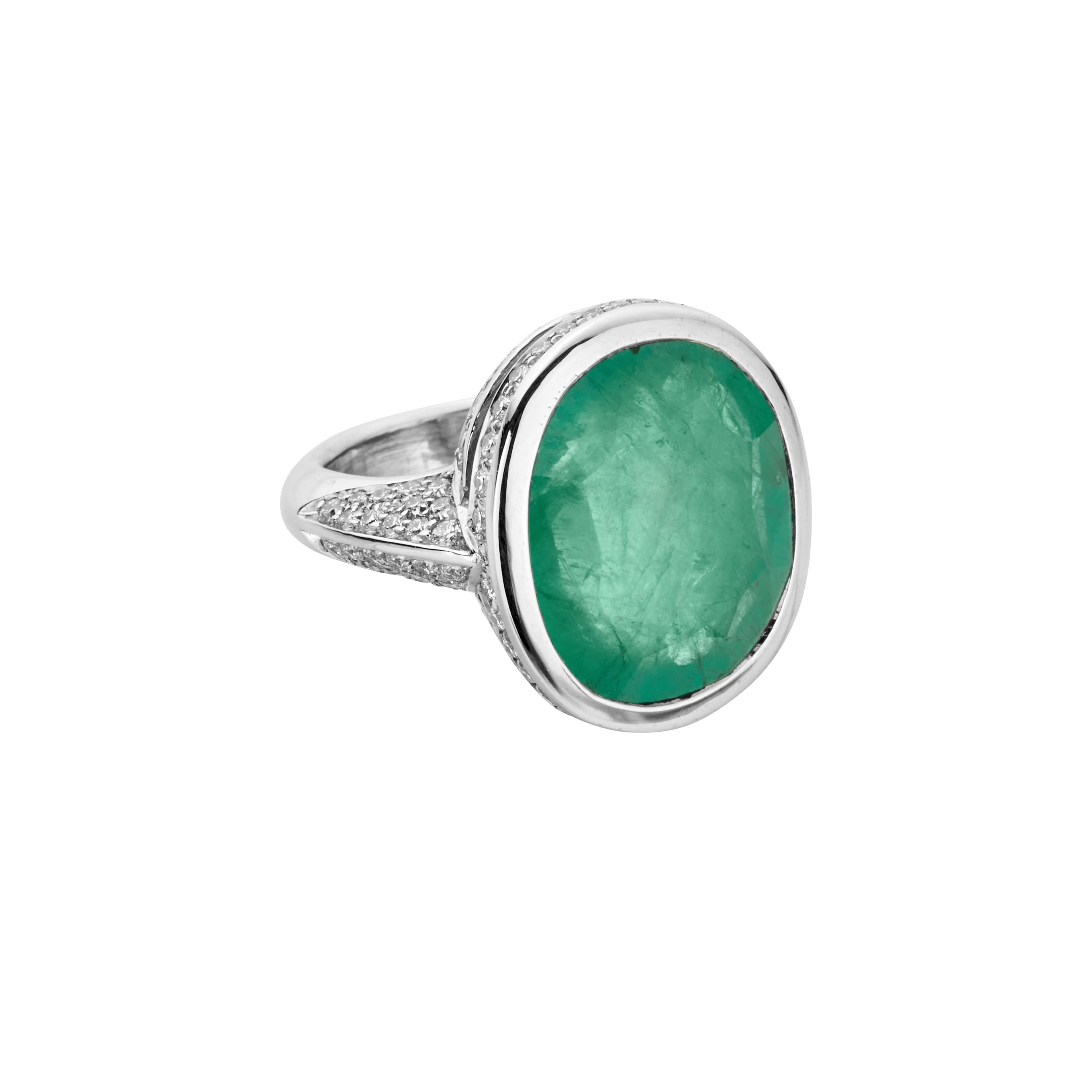 ADA White Gold Emerald & Diamond Ring