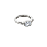 AMARA Platinum Diamond Ring