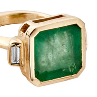 DESIREE Gold Emerald & Diamond Ring