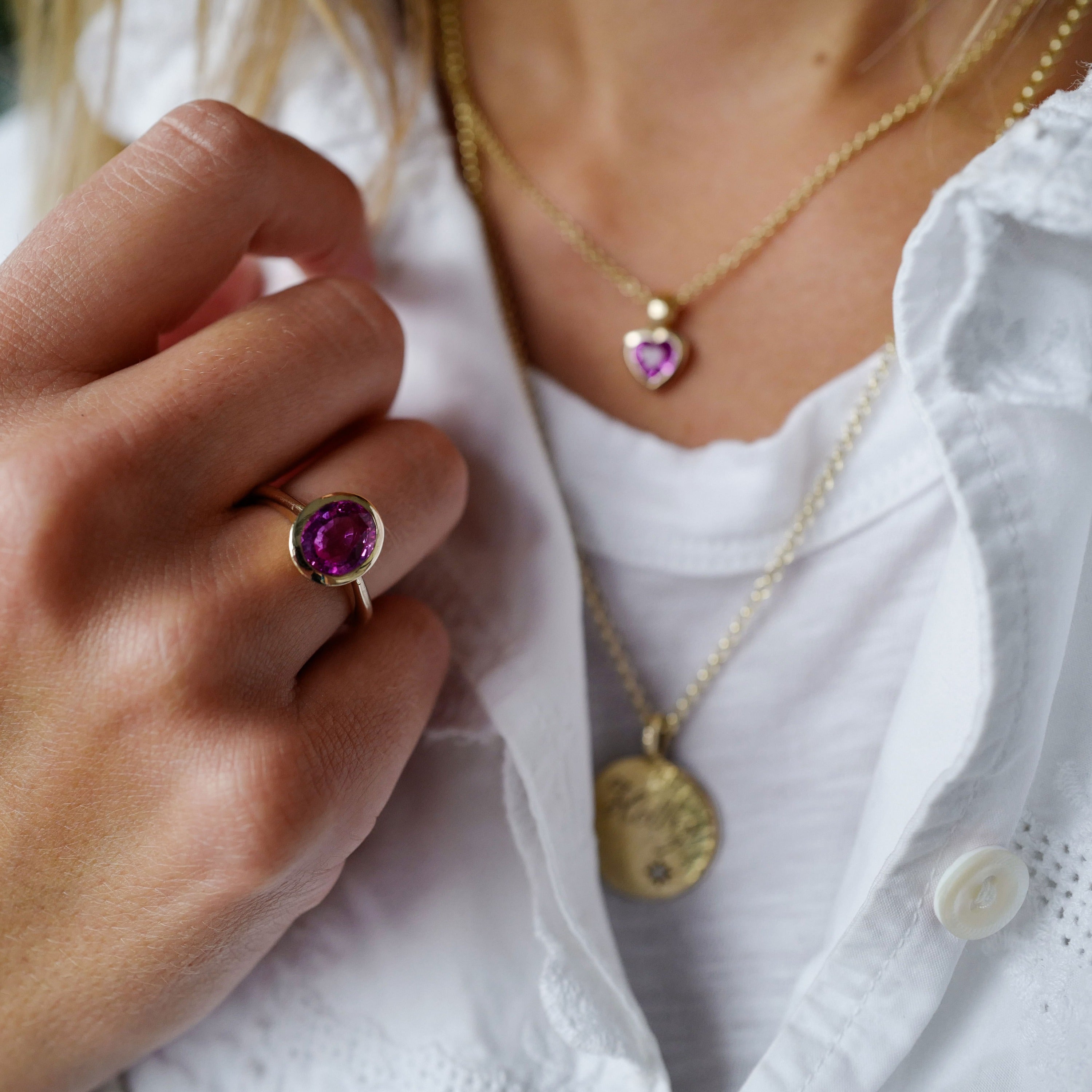 ESTHER Gold Pink Sapphire Ring