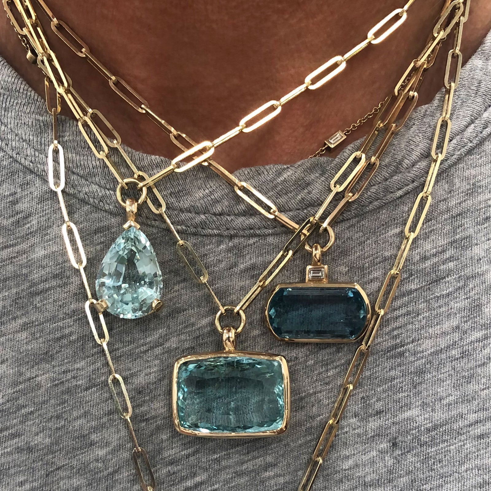 ULANNI Gold Aquamarine Trace Chain Necklace