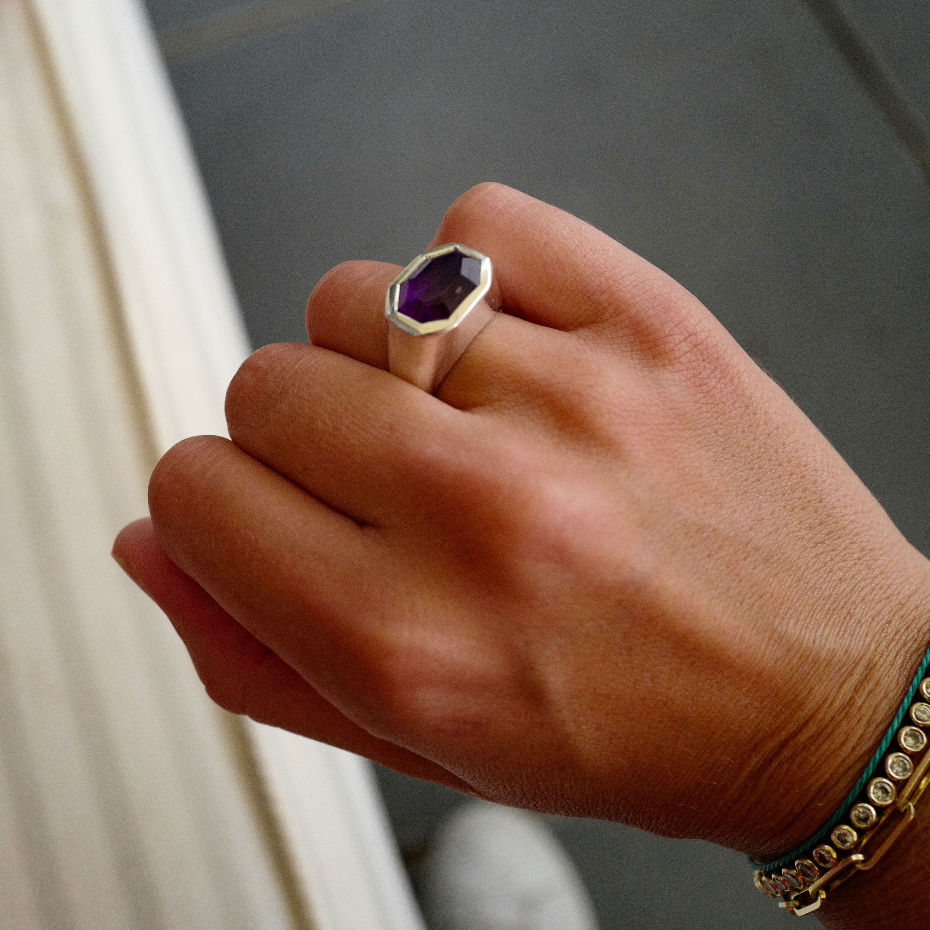 VIOLA Silver Amethyst Ring