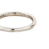 White Gold Simple Band
