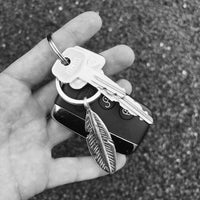 Maxi Feather Classic Keyring