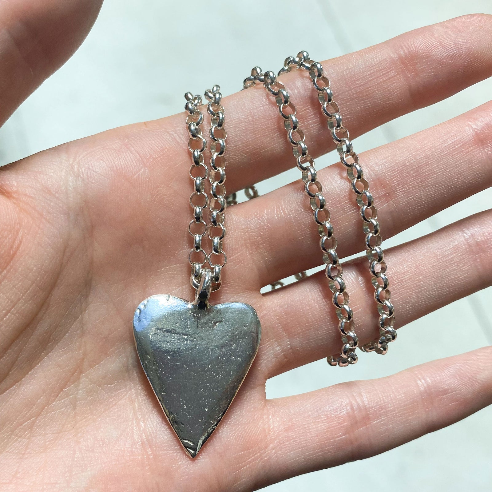 Silver 18"-20" Adjustable Large Heart Necklace