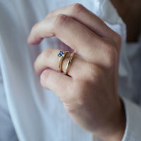 Gold Blue Sapphire Claw Ring