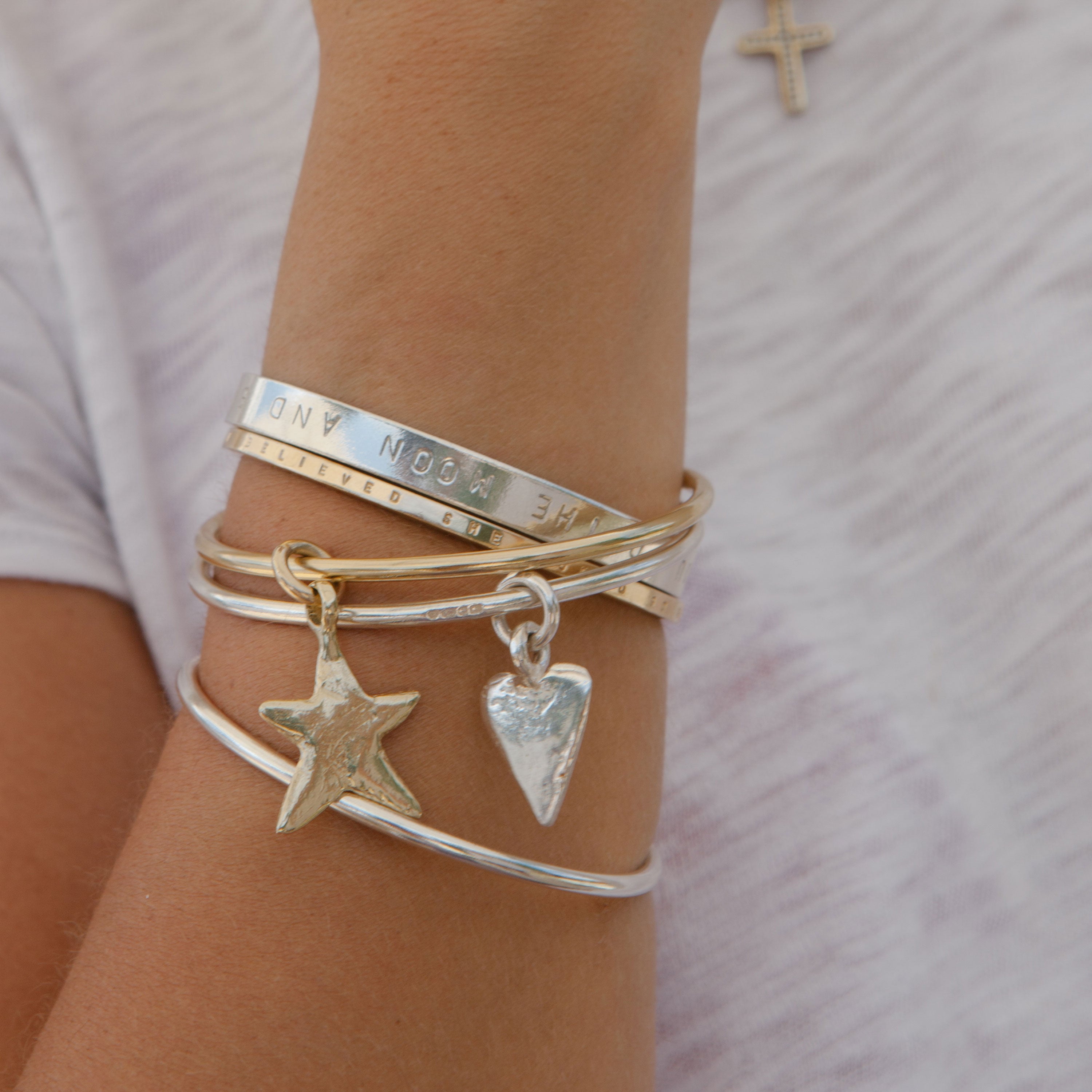 Gold Maxi Star Bangle