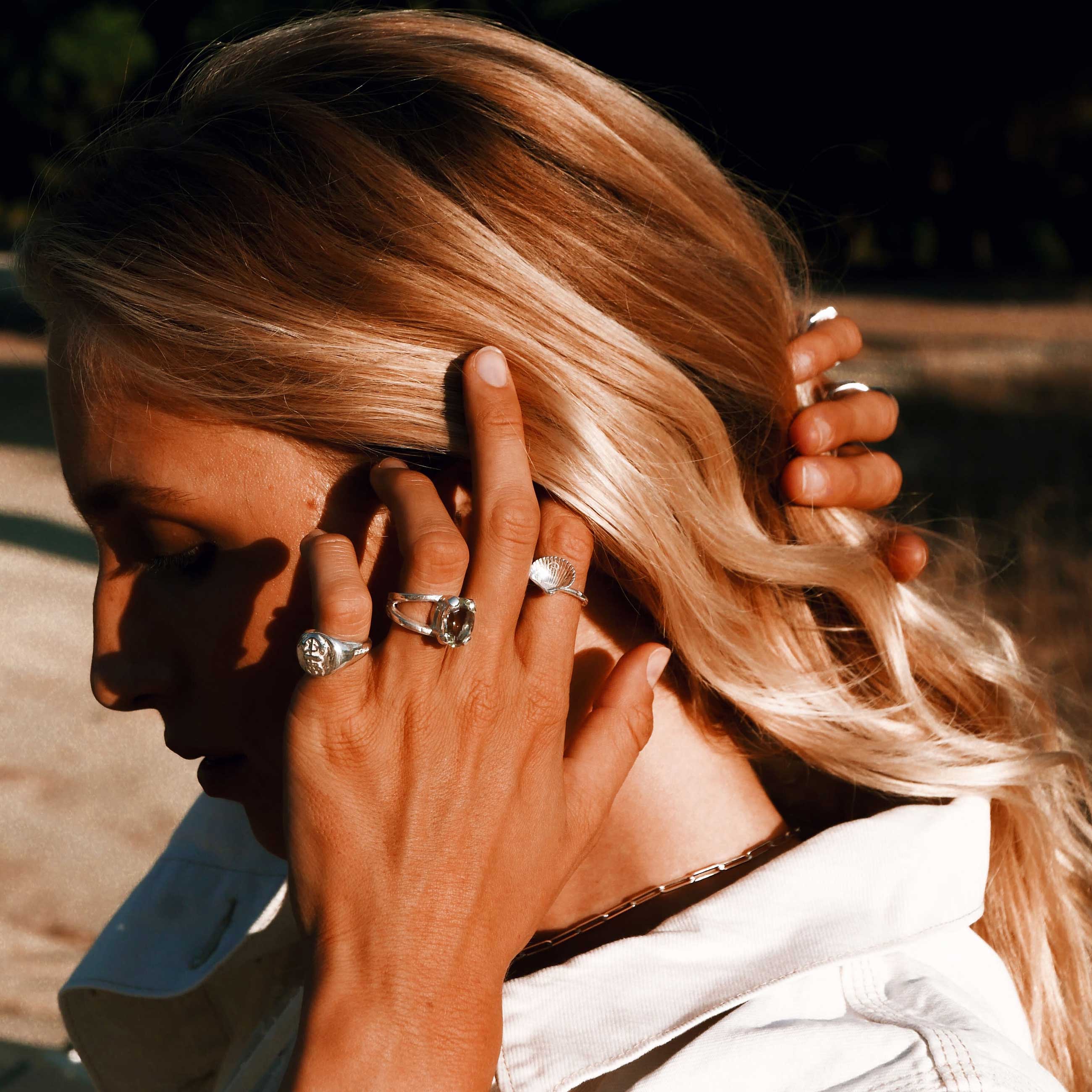 Silver Love Struck Mini Shell Ring