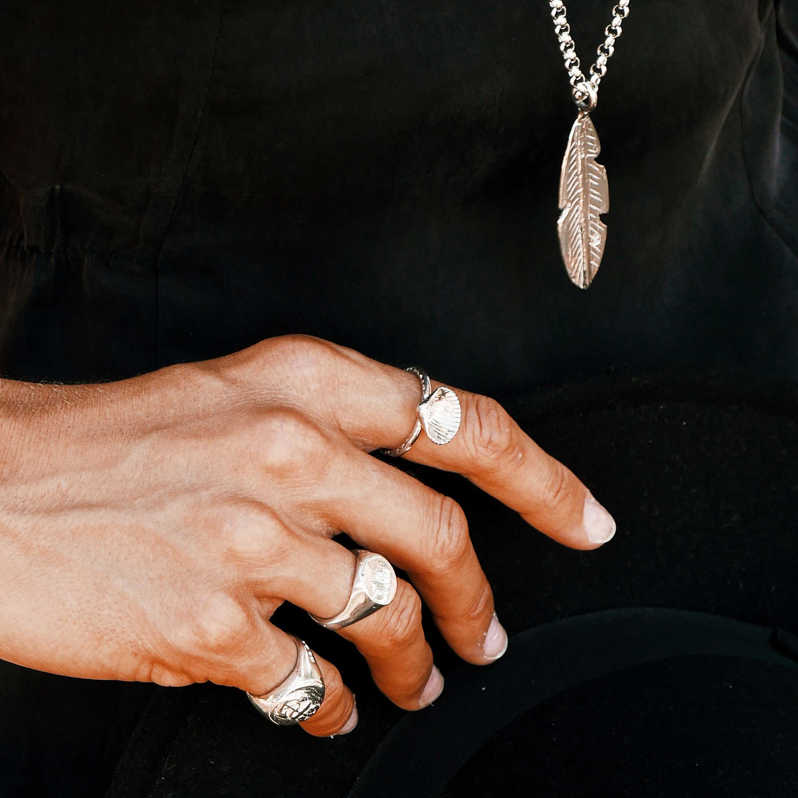 Silver Love Struck Mini Shell Ring