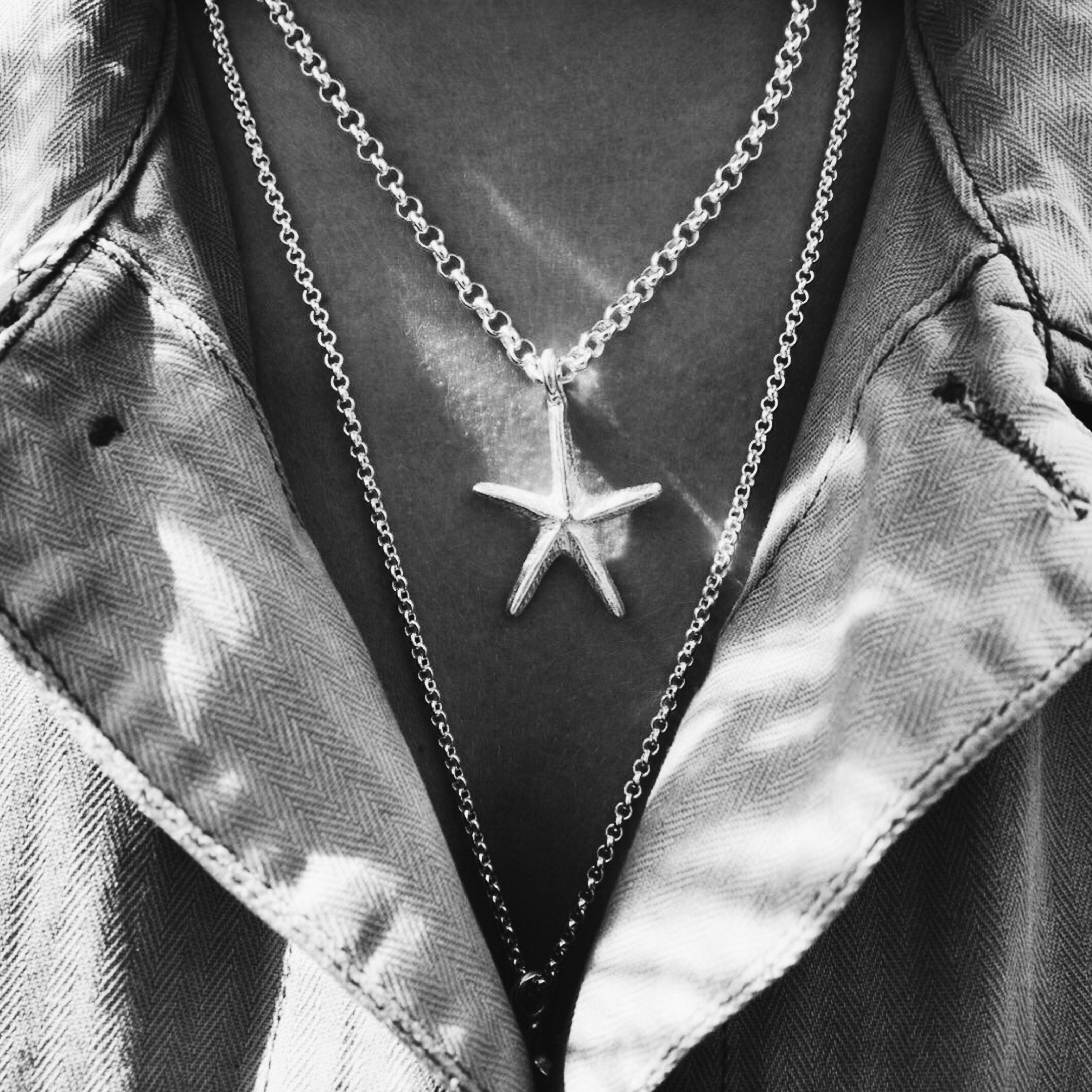 Silver & Gold Maxi Starfish Necklace (18 inch)