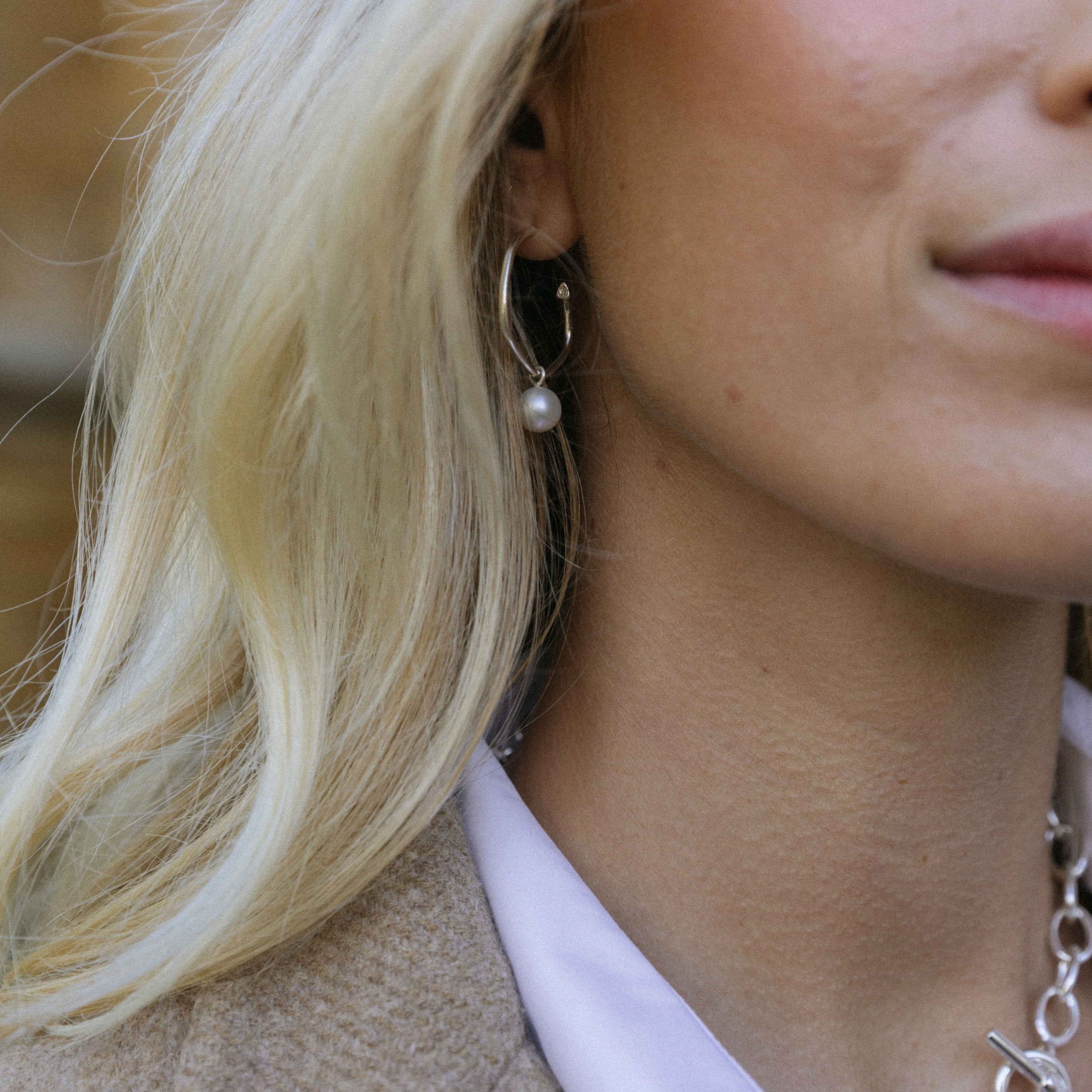 Maxi Cupid Hoops With White Pearl Earring Charms