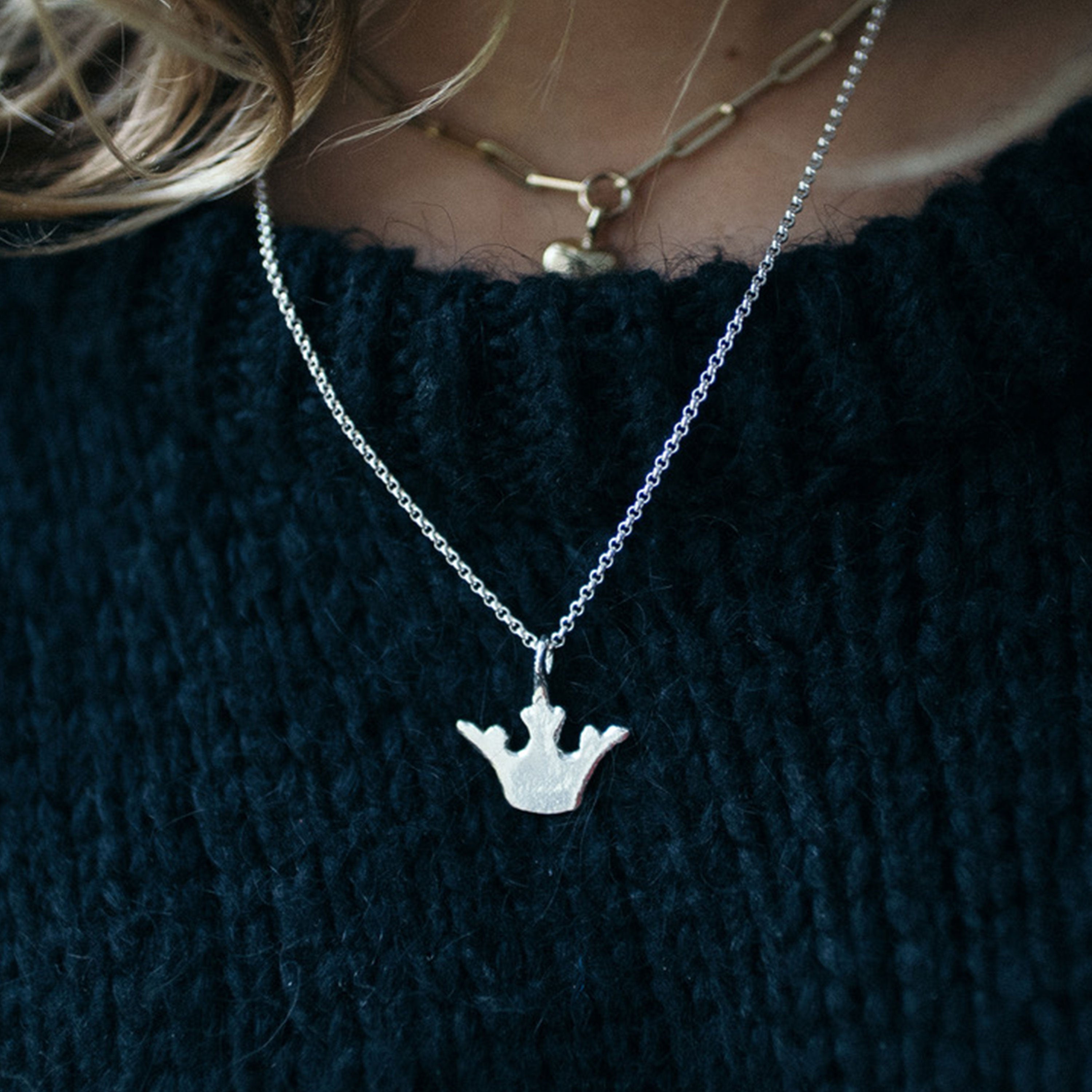 Silver Midi Crown Necklace