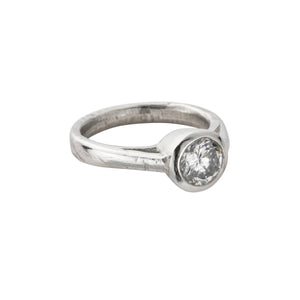 EVA Platinum Diamond Ring