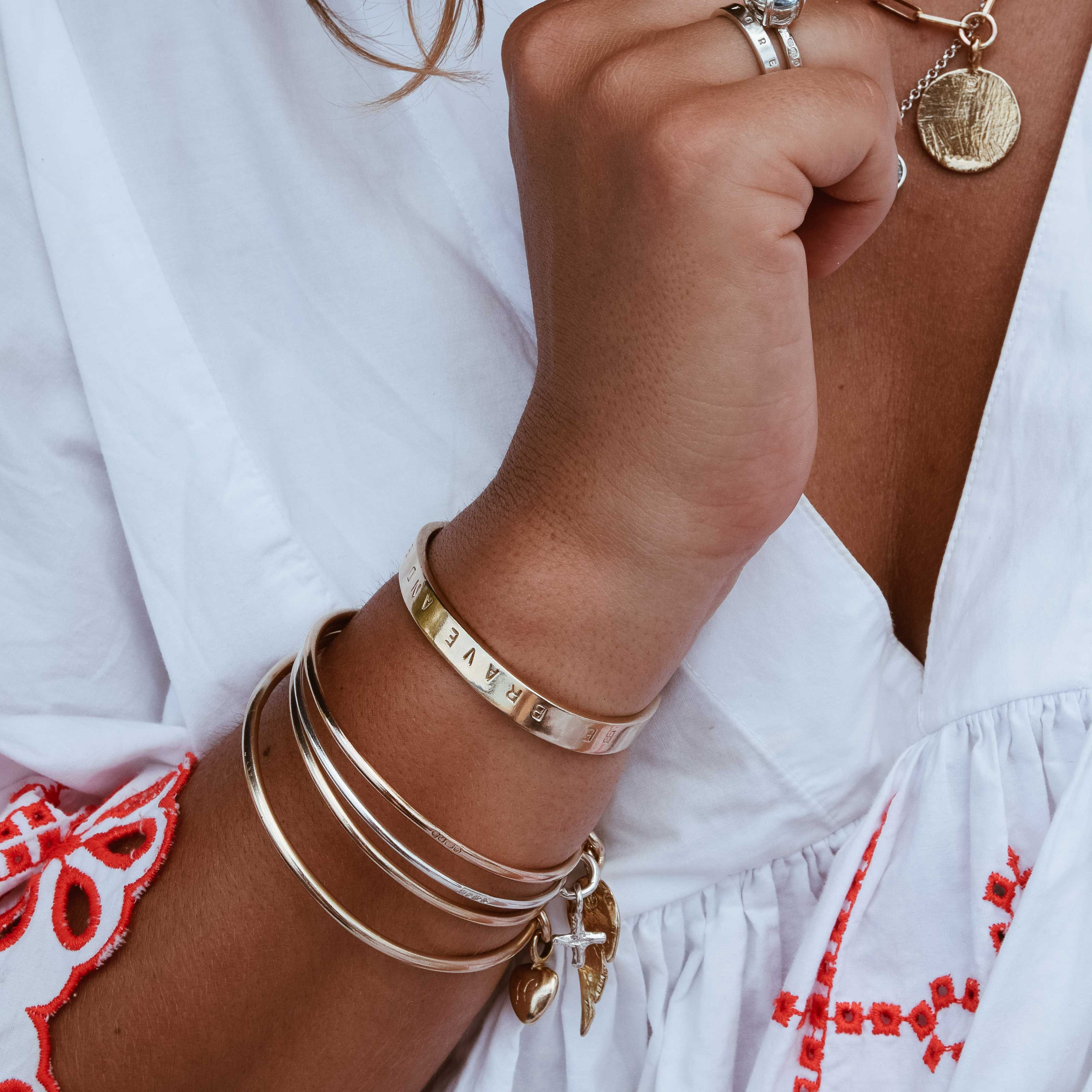 Silver Mini Kiss Bangle